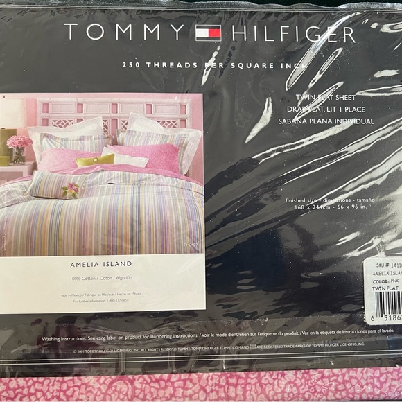 Tommy Hilfiger Twin Flat Sheet - Picture 4 of 5